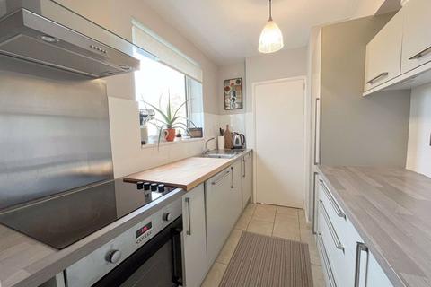 2 bedroom apartment for sale, Walmer Seafront