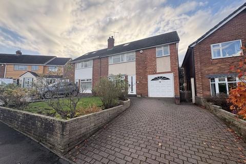 Ambergate Close, Bloxwich, Walsall