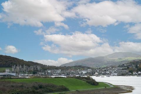 undefined, Warren Drive, Deganwy