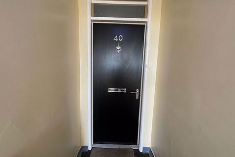 2 bedroom flat to rent, Granville Court, Newcastle Upon Tyne NE2