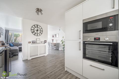 undefined, Brookside Walk, Tadley RG26