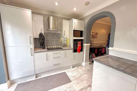 3 bedroom terraced house for sale, Victoria Street, Dunstable