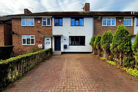 3 bedroom terraced house for sale, Hicks Avenue, Greenford