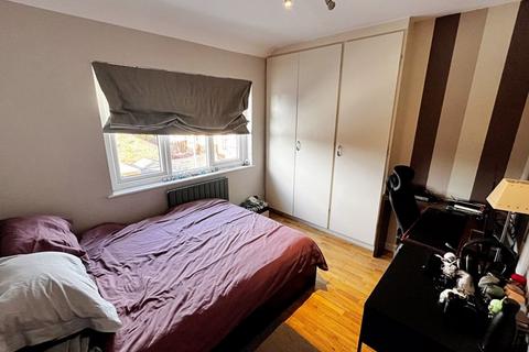3 bedroom terraced house for sale, Hicks Avenue, Greenford