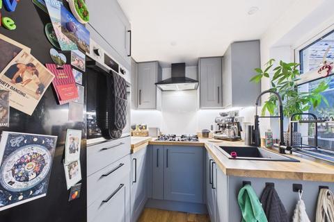 2 bedroom terraced house for sale, Bridge Street, Stroud