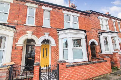 Salisbury Street, Bedford MK41