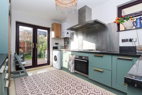 undefined, Salisbury Street, Bedford MK41