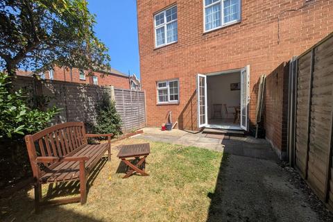 3 bedroom end of terrace house for sale, Queen's Grove, Southsea