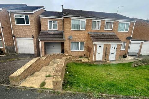 5 bedroom semi-detached house to rent, Luddesdown Road, Toothill, Swindon