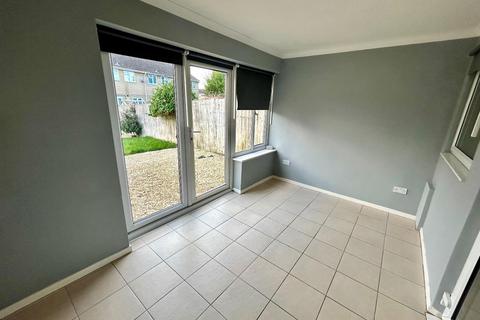undefined, Luddesdown Road, Toothill