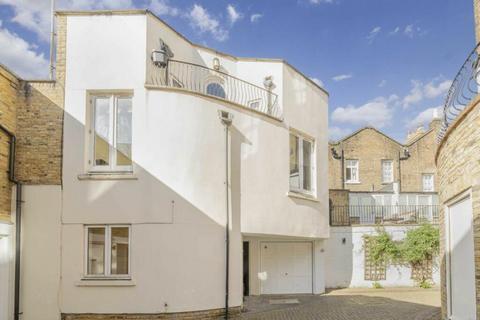 undefined, Eliot Mews, London, NW8