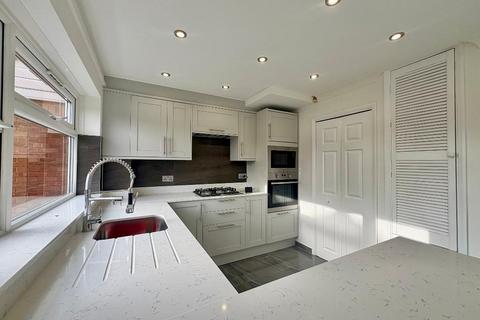 undefined, Buckingham Drive, Luton, Bedfordshire, LU2 9RB