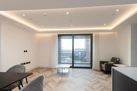 2 bedroom apartment to rent, 4 Brigade Mews, London, SE1 0GN