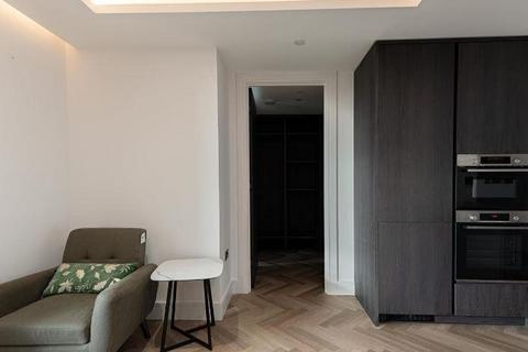 2 bedroom apartment to rent, 4 Brigade Mews, London, SE1 0GN
