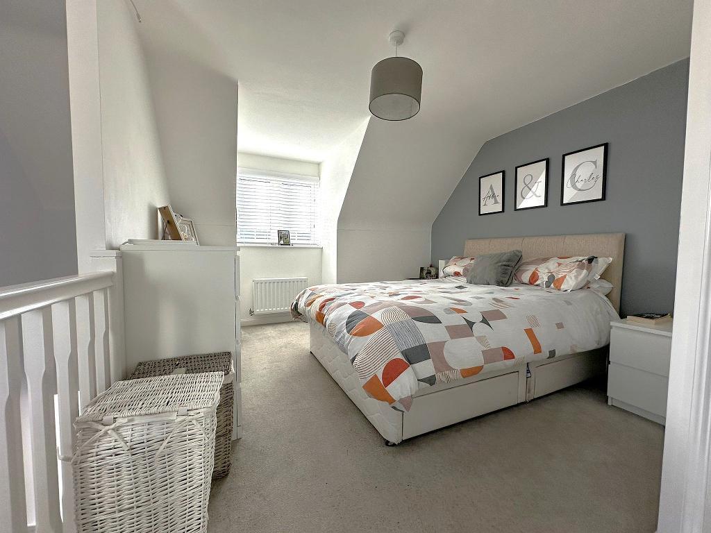 Principal bedroom