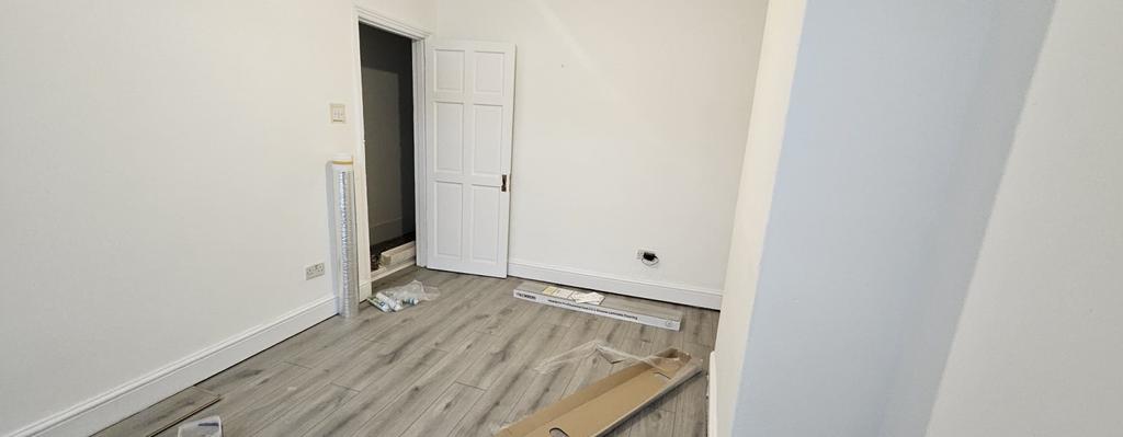 Bedroom2