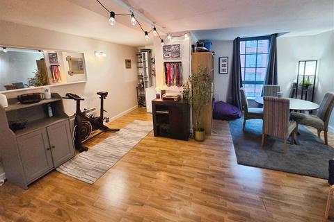 undefined, Queens Road, Nottingham, NG2 3BX