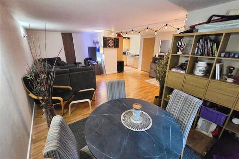 undefined, Queens Road, Nottingham, NG2 3BX