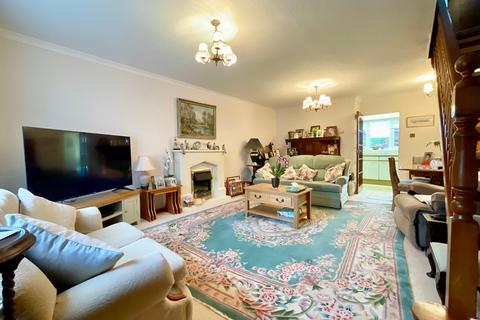 2 bedroom semi-detached house for sale, Kent Close, Newport NP10