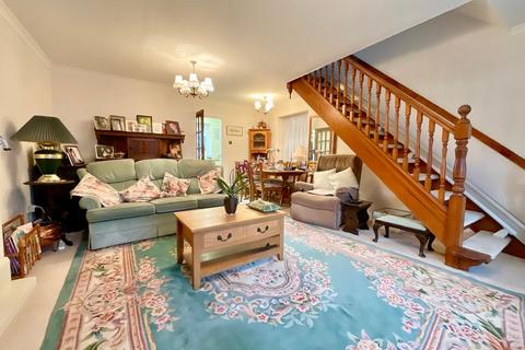 2 bedroom semi-detached house for sale, Kent Close, Newport NP10
