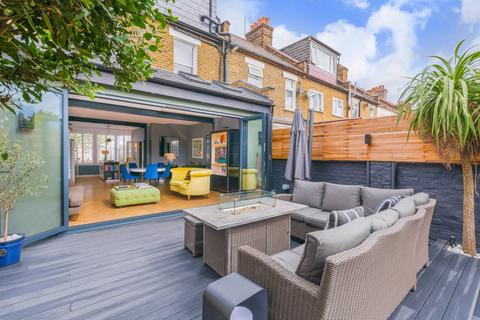 undefined, Henniker Gardens, Upton Park, London, E6