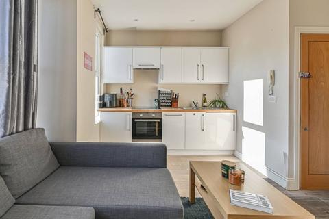 1 bedroom flat to rent, Kingscourt Road, Streatham Hill, London, SW16