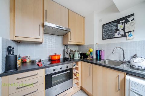 1 bedroom apartment to rent, Mowbray Road, London, SE19