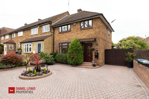 3 bedroom end of terrace house for sale, Colson Road, Loughton, IG10