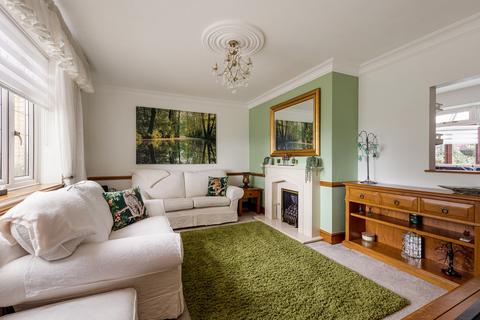3 bedroom end of terrace house for sale, Colson Road, Loughton, IG10