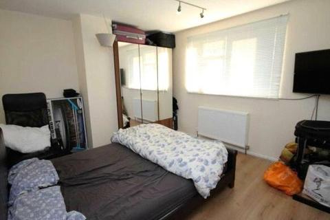 undefined, Craydene Road, Erith, DA8