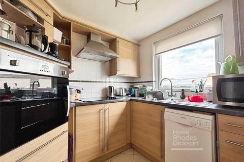 2 bedroom apartment for sale, Foxes Road, Newport, Isle of Wight