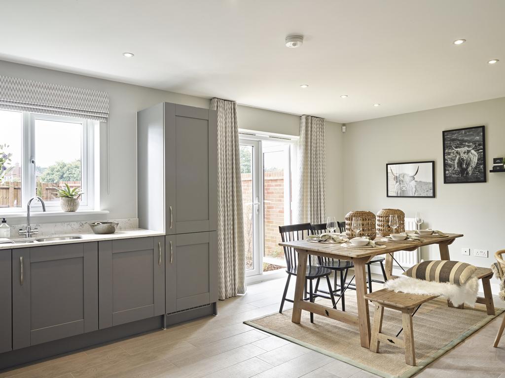 L-VICO-MYL.Mylne-GREO-21-001