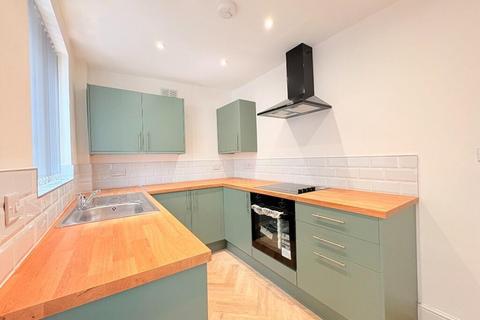 2 bedroom terraced house to rent, Beresford Road, Liverpool, L8