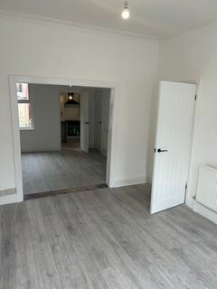 undefined, Bootle L20