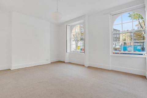 2 bedroom ground floor flat to rent, Myddelton Square, London EC1R