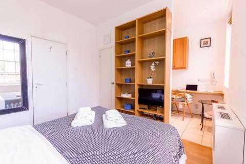 undefined, Euston, London NW1