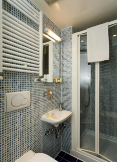 Studio to rent, Euston, London NW1