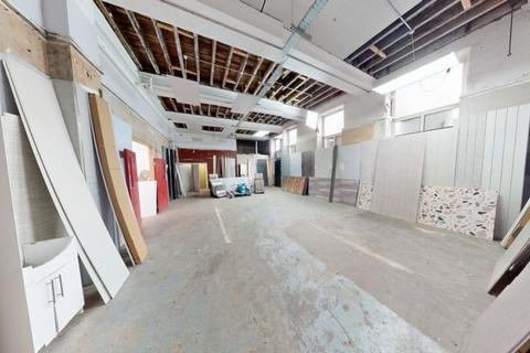Industrial unit to rent, 25 Laisterdyke Bradford BD4 8AR