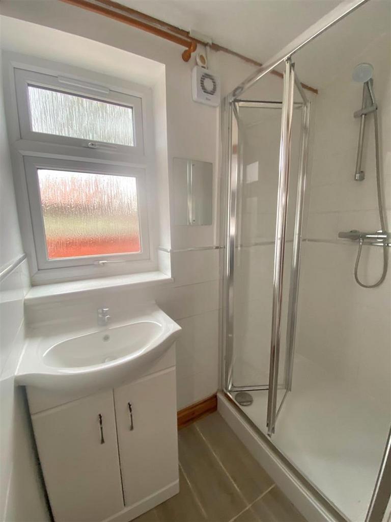 GF Shower Room
