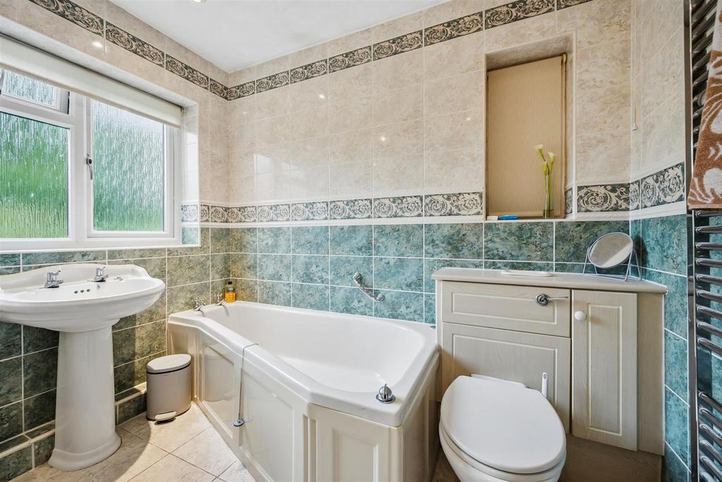 Bathroom - bath, vanity and sink.jpg
