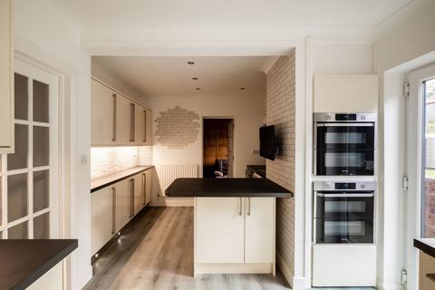 undefined, Court Farm Road, Newhaven, BN9