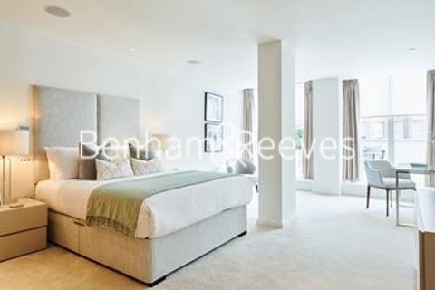2 bedroom apartment to rent, Young Street,  Kensington W8