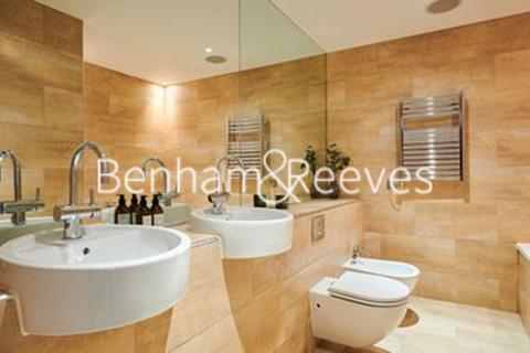 2 bedroom apartment to rent, Young Street,  Kensington W8