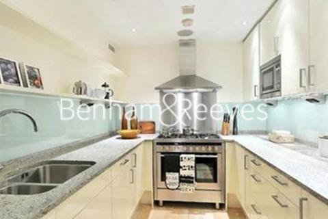 1 bedroom apartment to rent, Kensington, Young Street W8