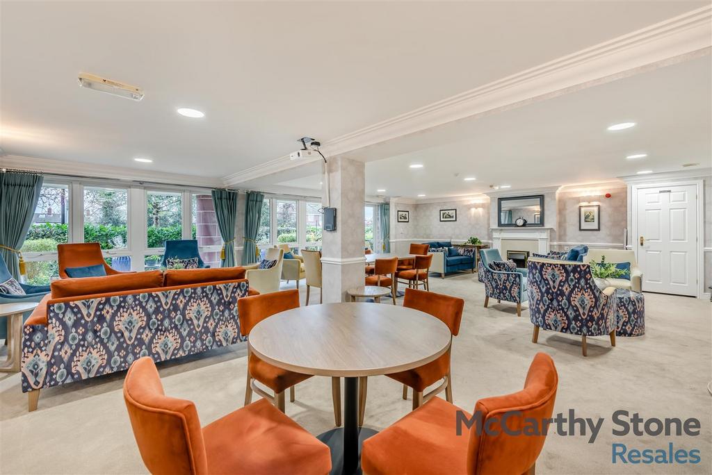 8668895-interior19.jpg
