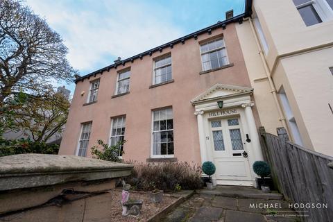 4 bedroom end of terrace house for sale, Front Street, Whitburn, Sunderland
