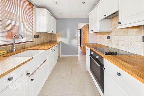 2 bedroom terraced house for sale, Victoria Road, Diss