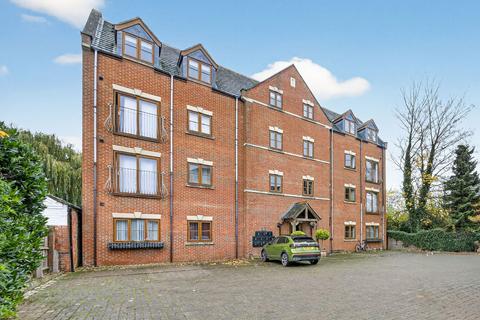 St. Marys Road, Market Harborough LE16