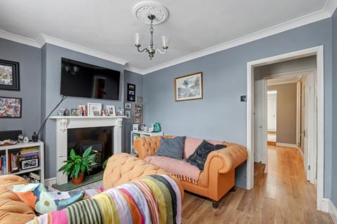 3 bedroom end of terrace house for sale, Ivy Street, Rainham,