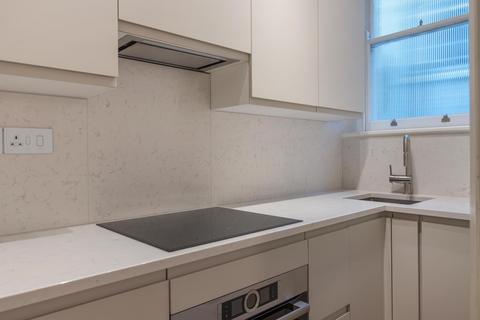 2 bedroom flat for sale, Kings Road, London, SW3
